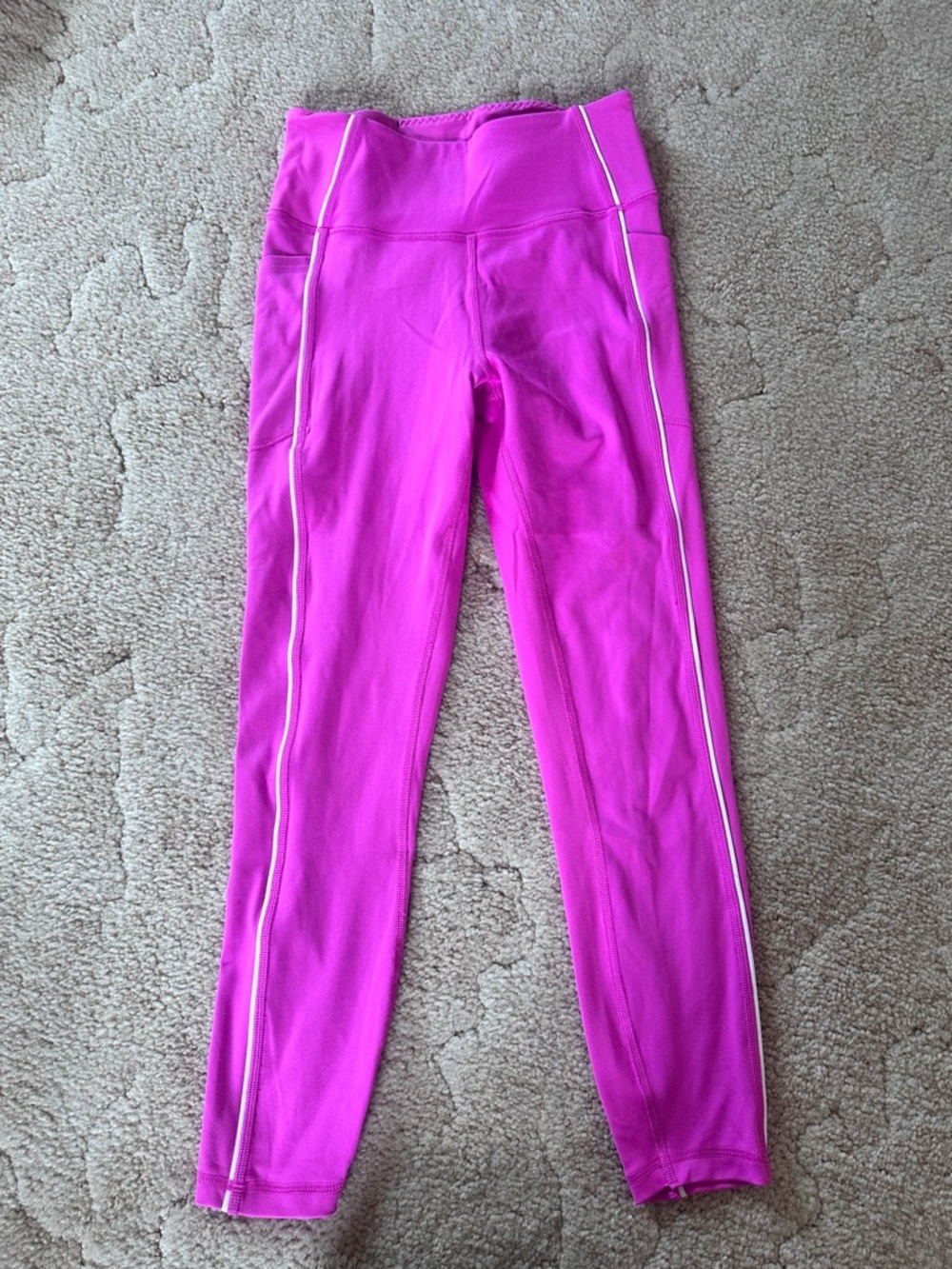 Victoria's Secret Bright Pink Leggings Small